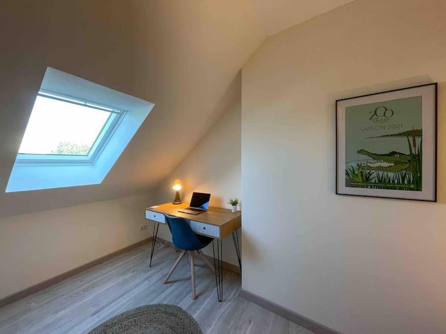4 Chambres - Grande Maison - Parking - Jardin Amiens Buitenkant foto