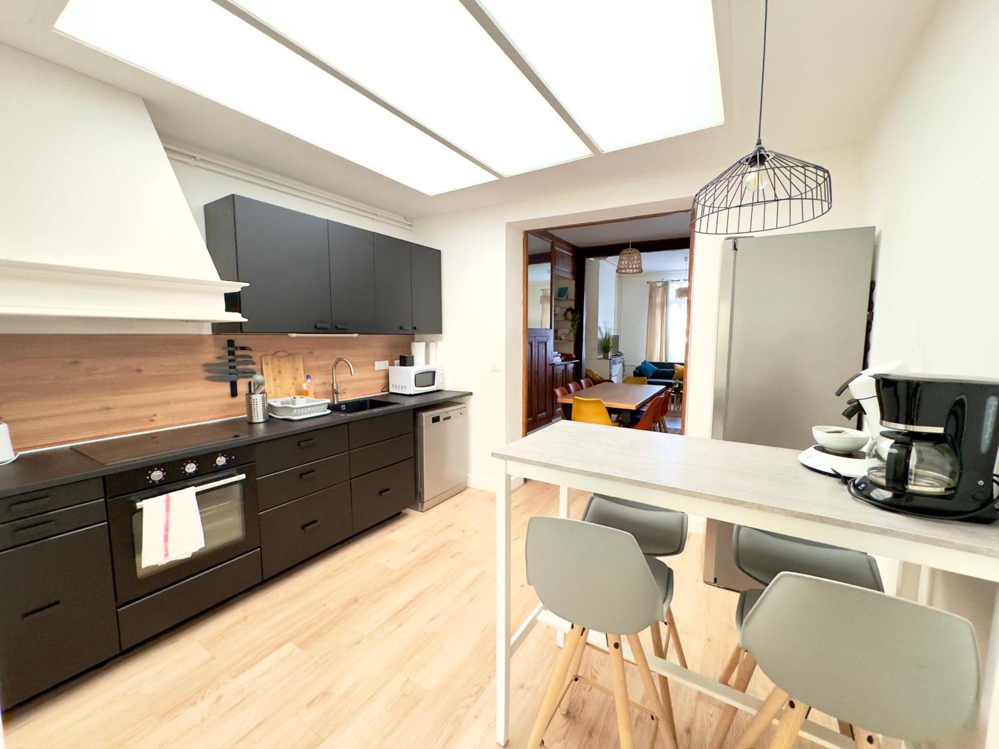 4 Chambres - Grande Maison - Parking - Jardin Amiens Buitenkant foto