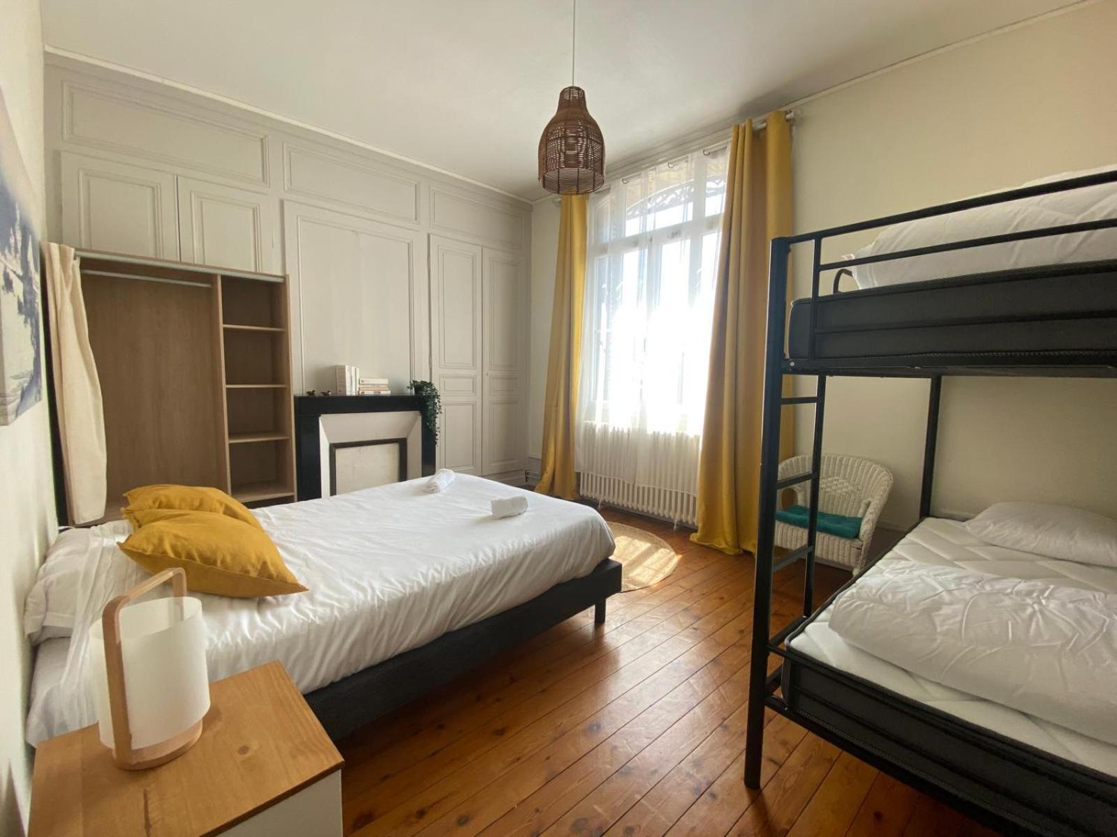 4 Chambres - Grande Maison - Parking - Jardin Amiens Buitenkant foto